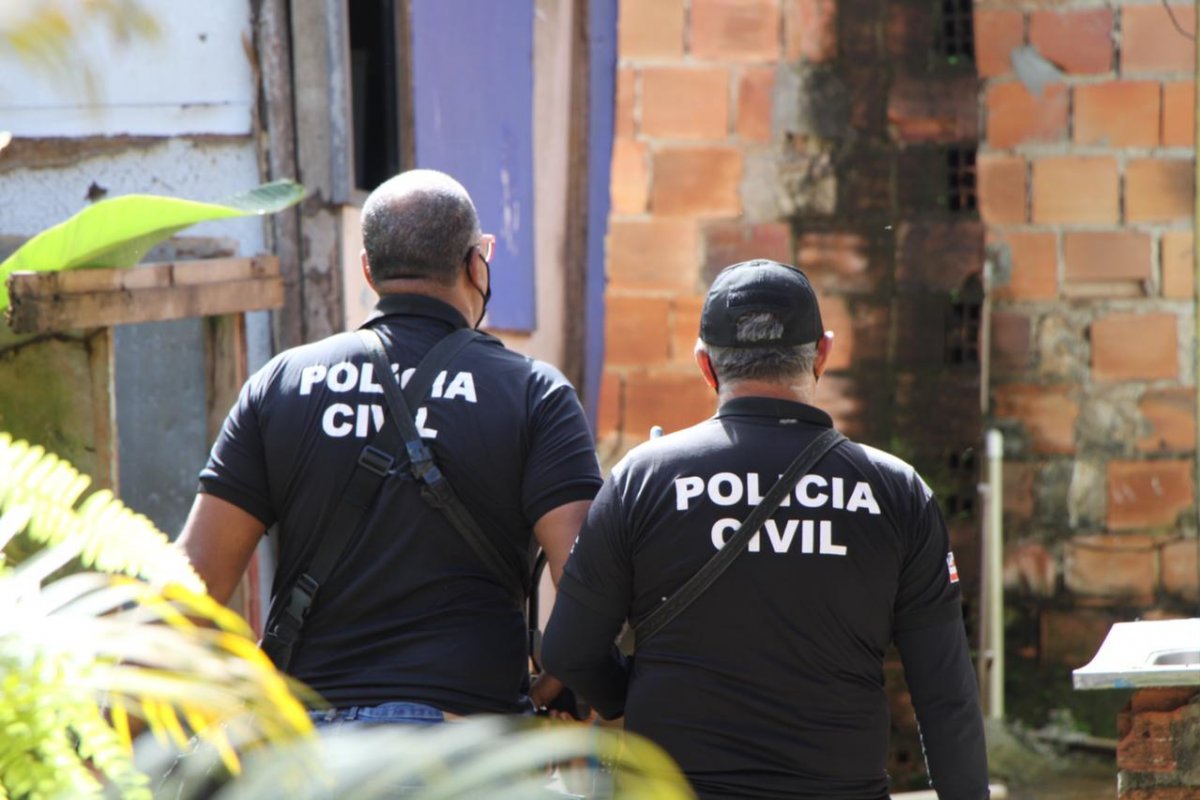 Dois homens são presos suspeitos de homicídio em Casa Nova