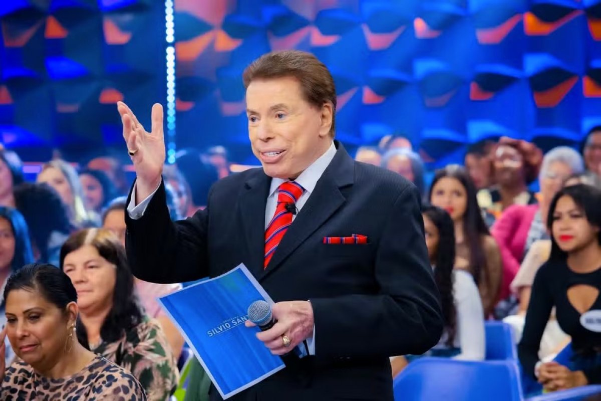 Eliana, Celso Portiolli e famosos lamentam morte de Silvio Santos