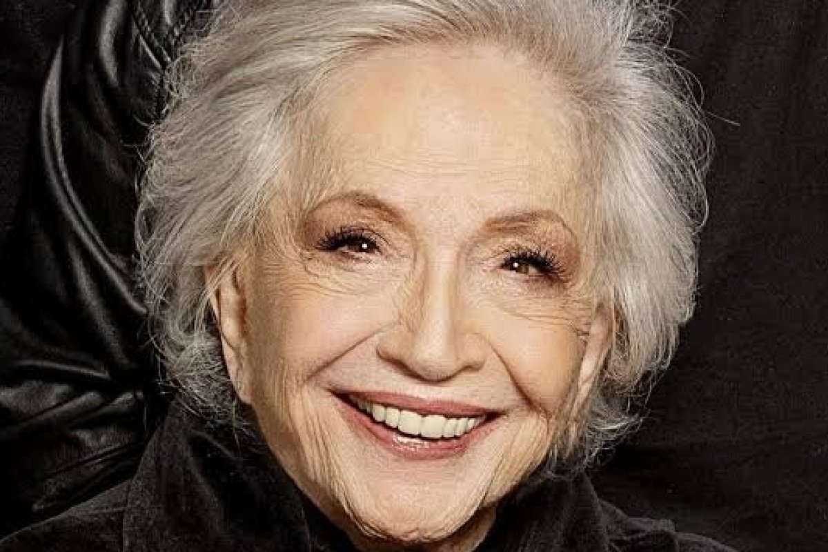 Aos 95 anos, atriz Nathalia Timberg testa positivo para Covid-19!