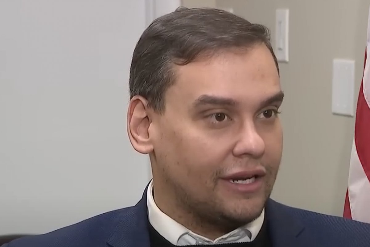 George Santos se declara culpado nos EUA e pode ser condenado a dois anos