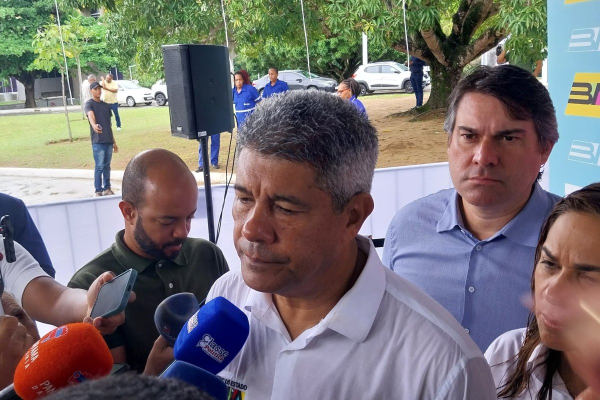 Jerônimo rebate críticas sobre uso de empréstimos: 'Nossa prestação de contas são as entregas'