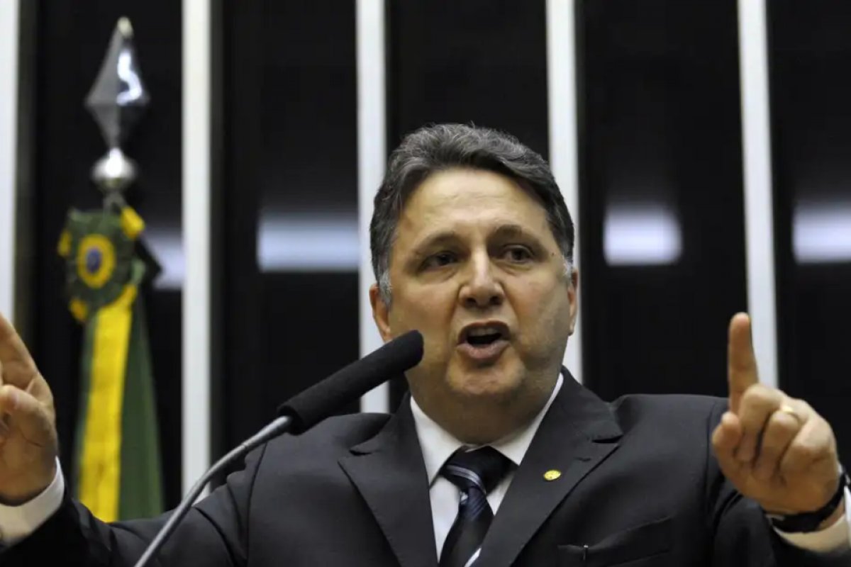 STF libera Anthony Garotinho a concorrer às eleições municipais