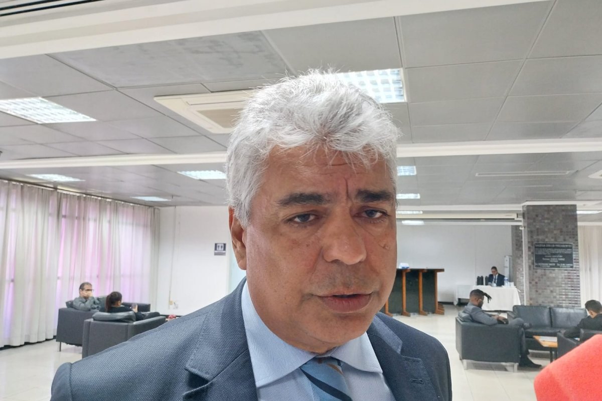 Vídeo: Robinho indaga uso dos recursos dos empréstimos feitos por Jerônimo: "Onde vai ser gasto esse dinheiro?"