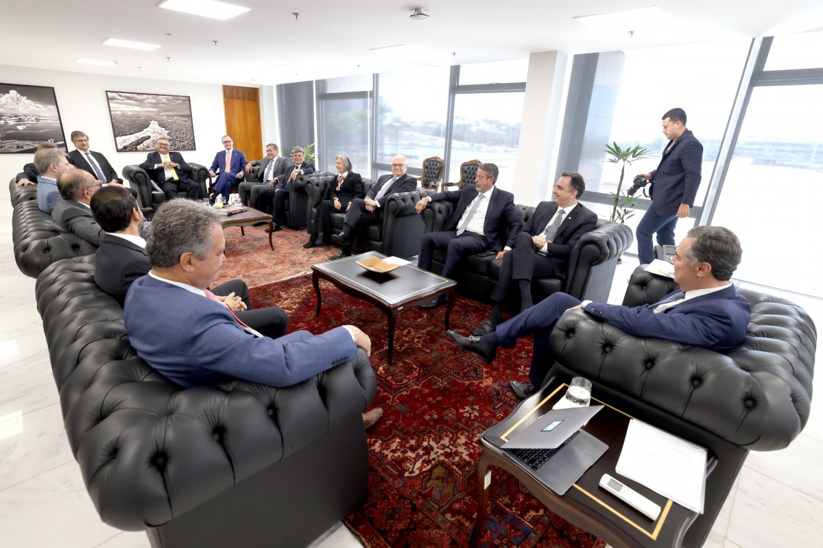 Três Poderes firmam acordo sobre emendas parlamentares