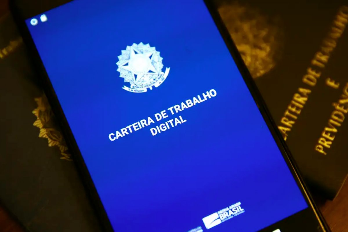 SineBahia divulga vagas de emprego disponíveis para esta sexta-feira (23)