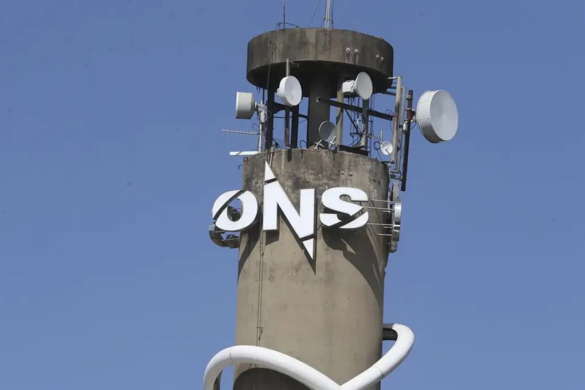 Acre e Rondônia ficam sem energia elétrica após perda do sistema de transmissão