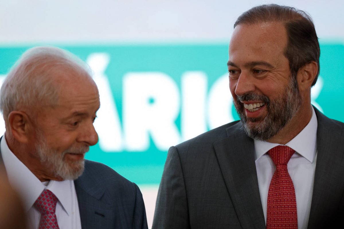 Governo discute decreto que autoriza ANP a intervir em produção de gás