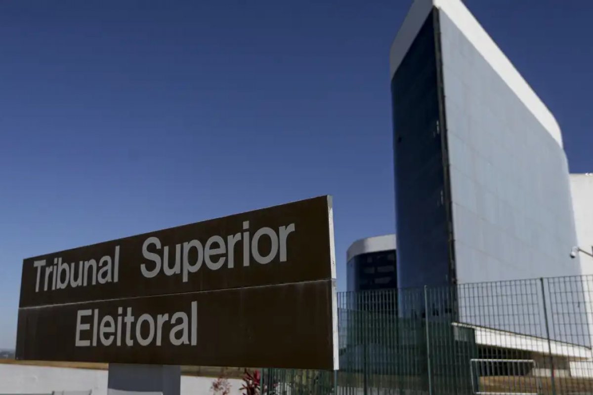 Candidatos negros e mulheres receberão recurso para a campanha eleitoral apenas em setembro