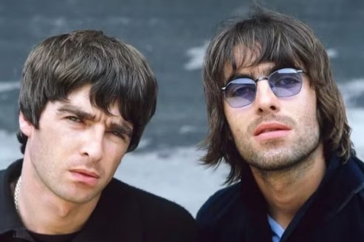 Oasis confirma sua volta aos palcos 15 anos após fim do grupo