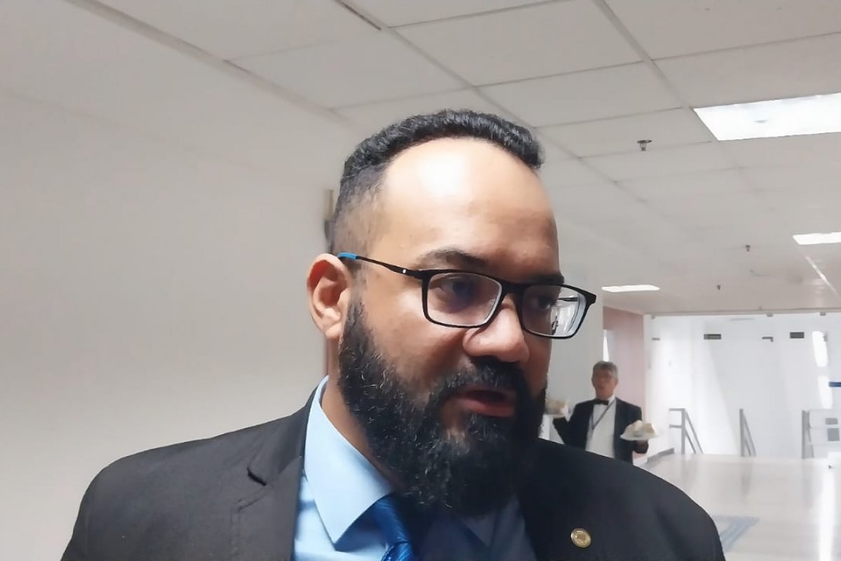 Vídeo: Leandro de Jesus critica Dra. Raissa Soares após ela pedir a 'bênção' de Bolsonaro para sair do PL