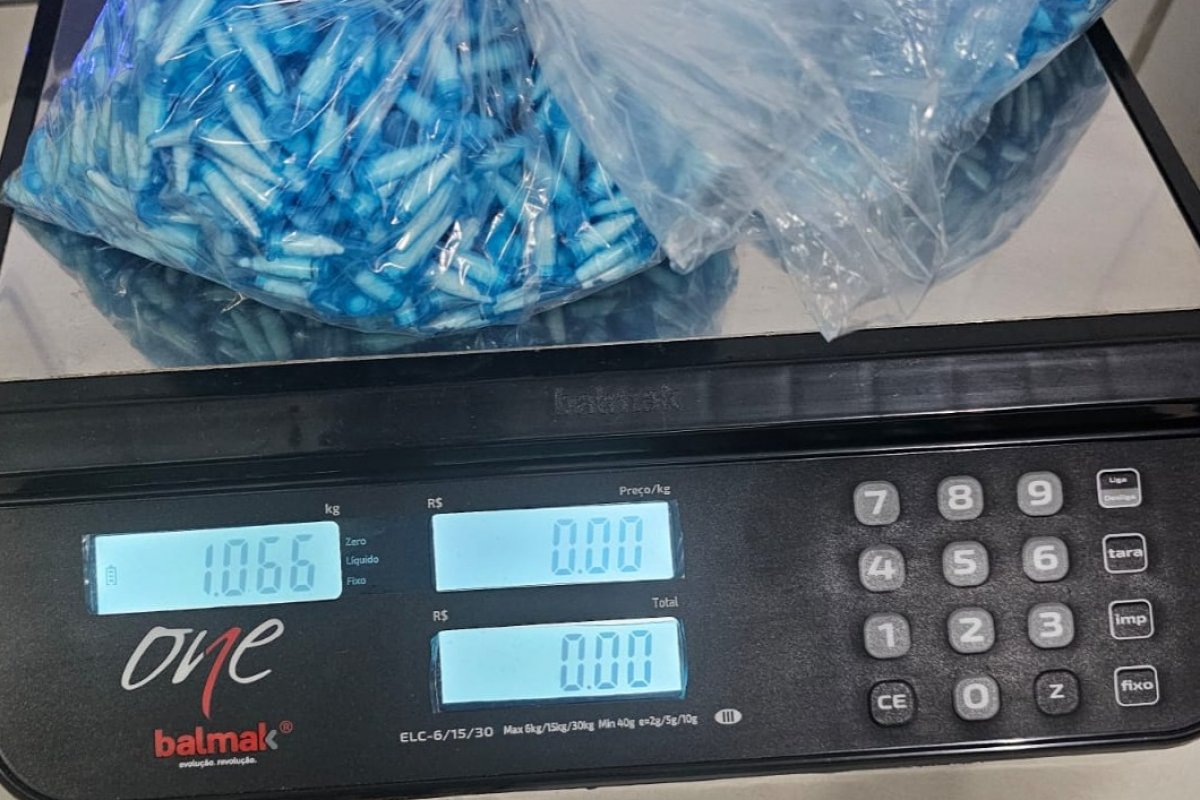 Homem é preso com um quilo de cocaína em Salvador