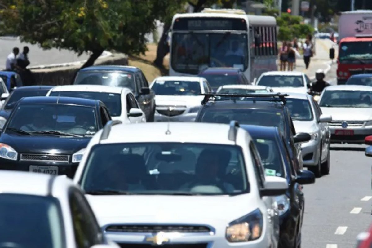 Donos de veículos com placas de final 3 têm até esta quinta-feira (29) para quitar IPVA na Bahia