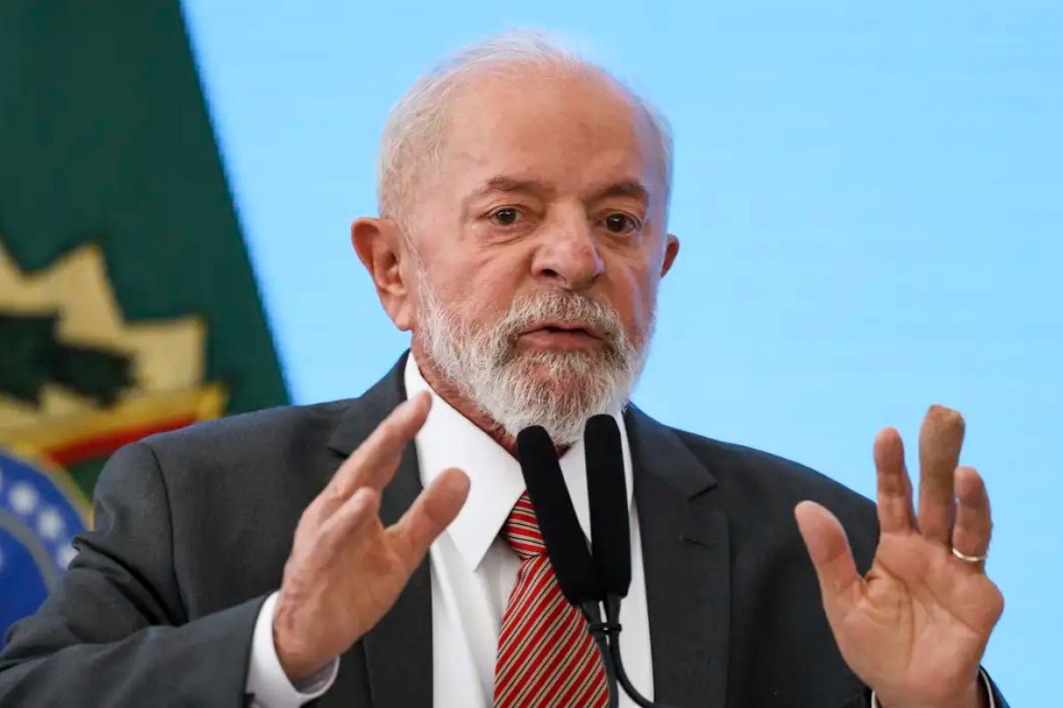 Lula diz que Musk precisa acatar decisão do STF sobre X: 'não é porque ele tem dinheiro que pode fazer o que quiser'