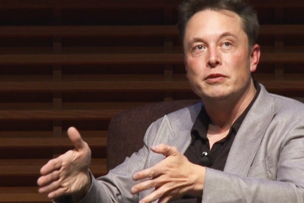 Musk para Nikolas Ferreira antes do bloqueio do Twitter: "Você é um lutador pela liberdade"