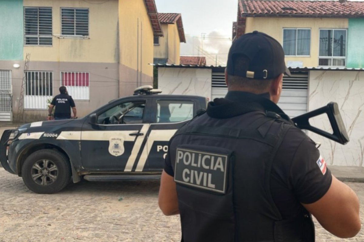 Homem acusado de estuprar a própria filha tem mandato cumprido