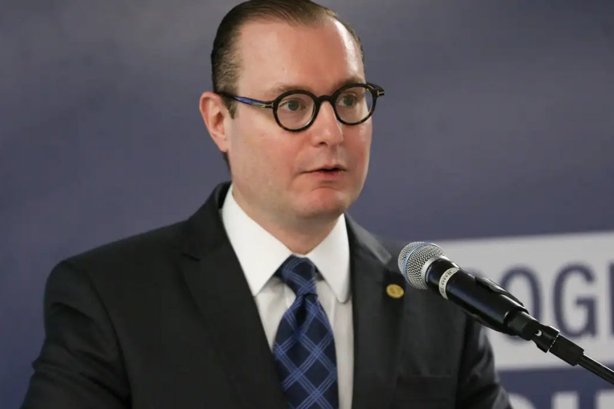 Bloqueio de contas da Starlink é mantido por Zanin