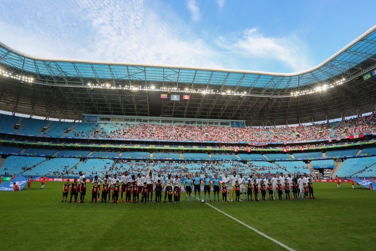 Primeiras partidas da Copa América são marcadas por baixo público e alta arrecadação