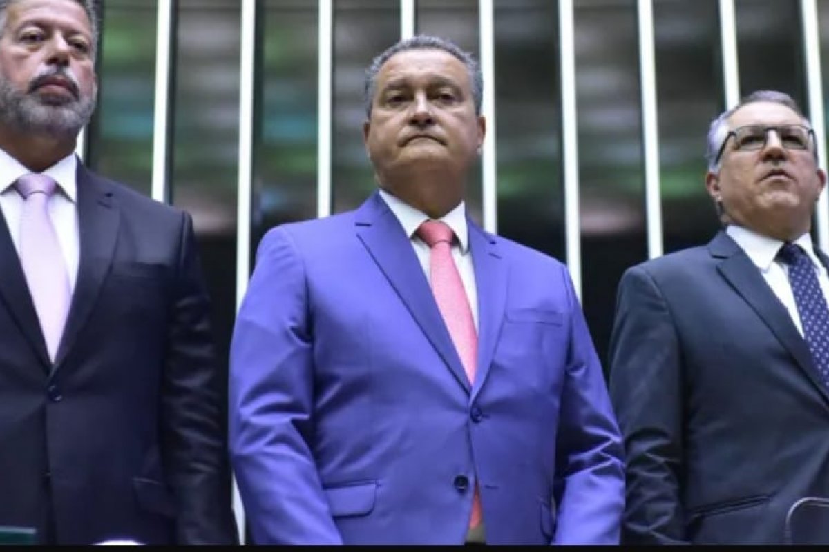 Com prazo estendido, Congresso tem semana decisiva para negociação sobre emendas