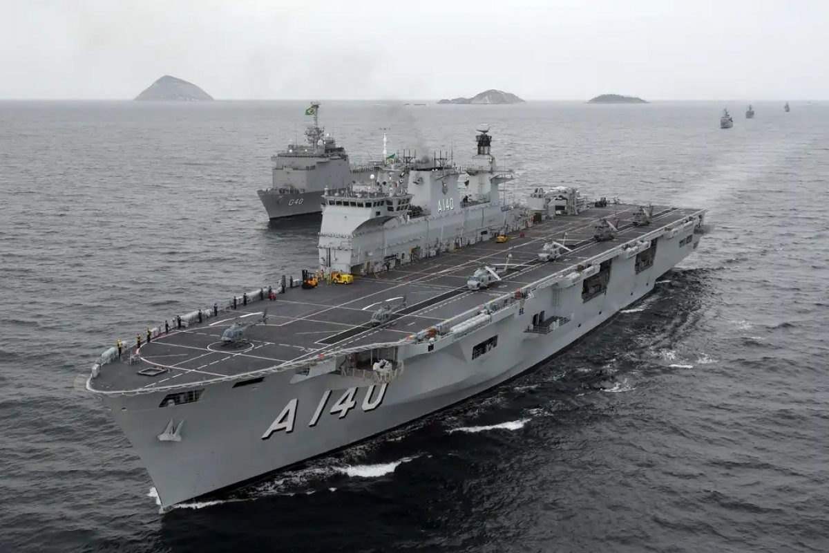 Exército e Marinha avaliam risco de rompimento de contrato com Starlink