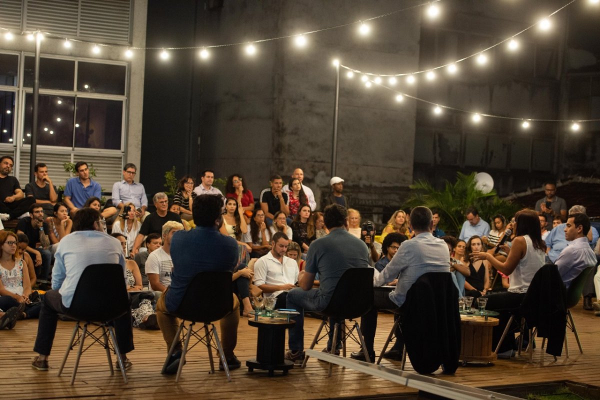 Influenciadores digitais são convidados do Laje Talks nesta terça (28)