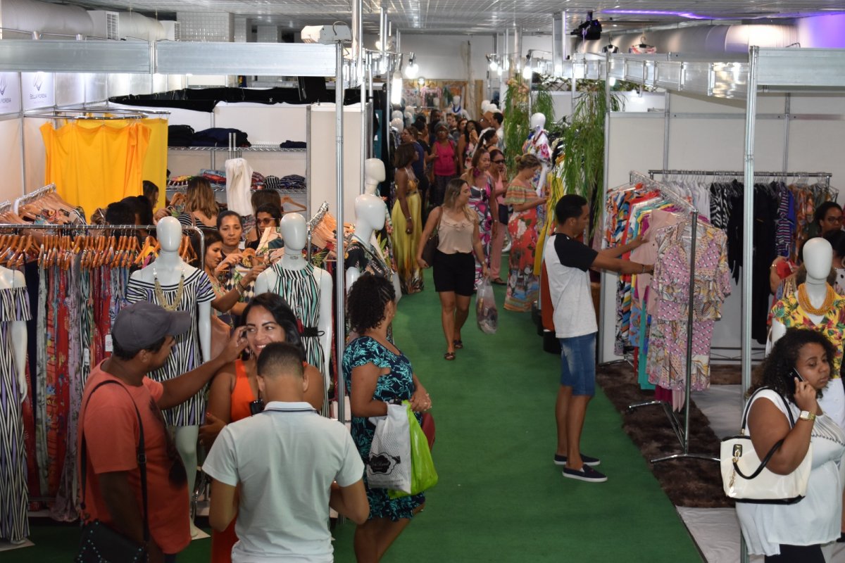 Salvador recebe feira de moda com peças a preço de fábrica