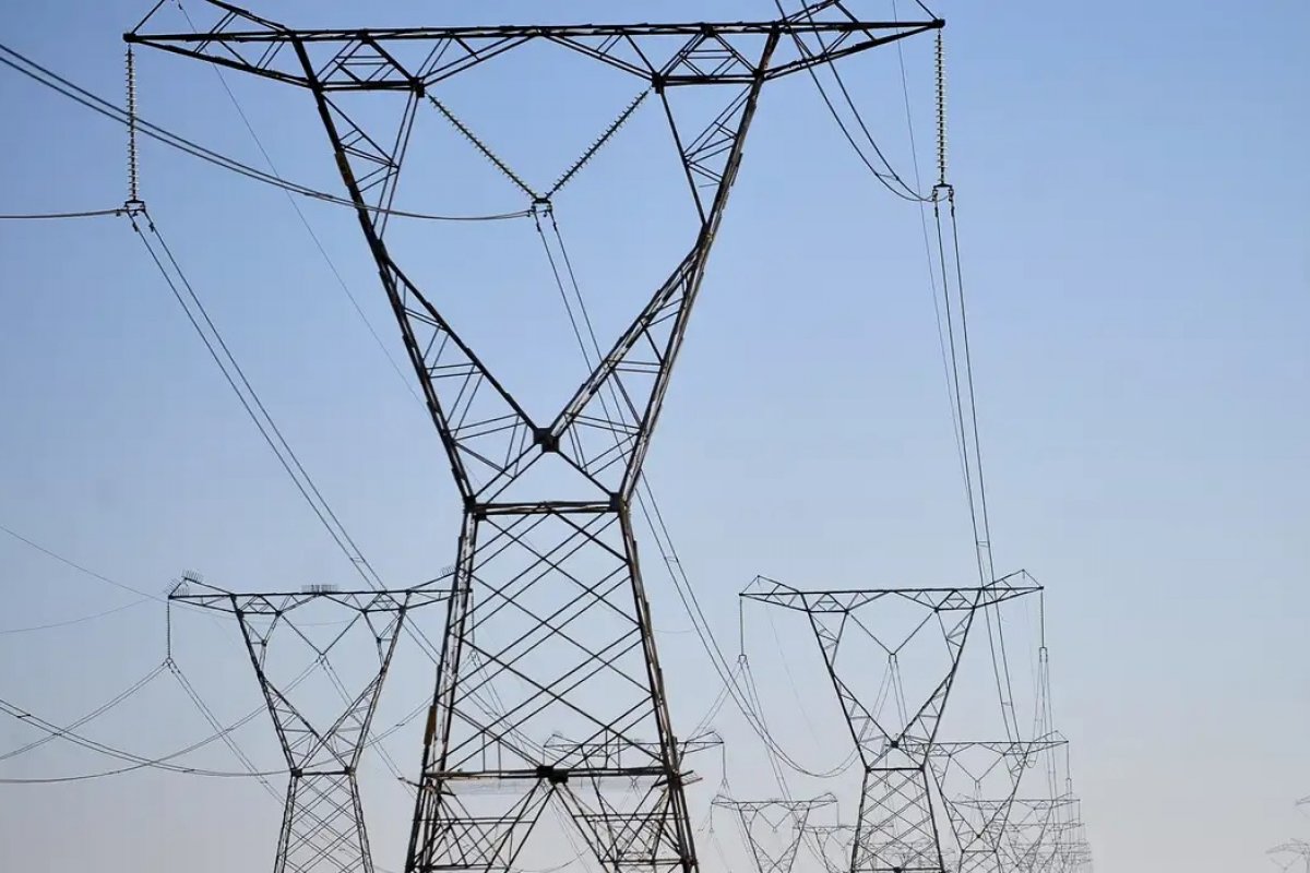 ONS aprova ações preventivas para garantir oferta de energia no país em meio à seca e estiagem