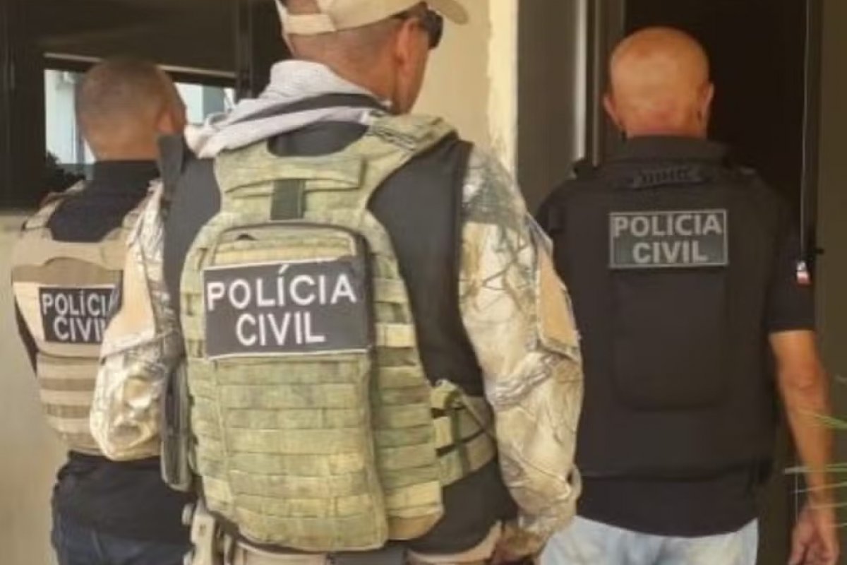 Homem acusado de estuprar a própria filha há mais de 10 anos é preso na Bahia