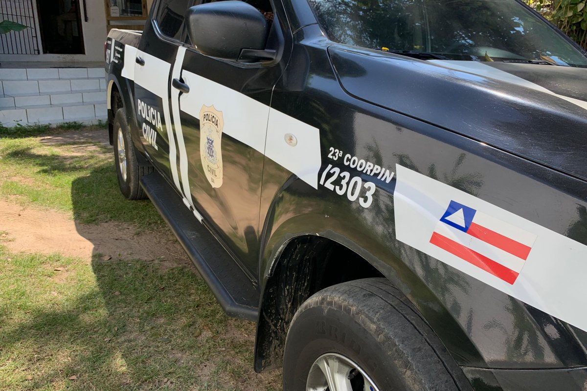 Polícia Civil prende mulher acusada de feminicídio em Porto Seguro