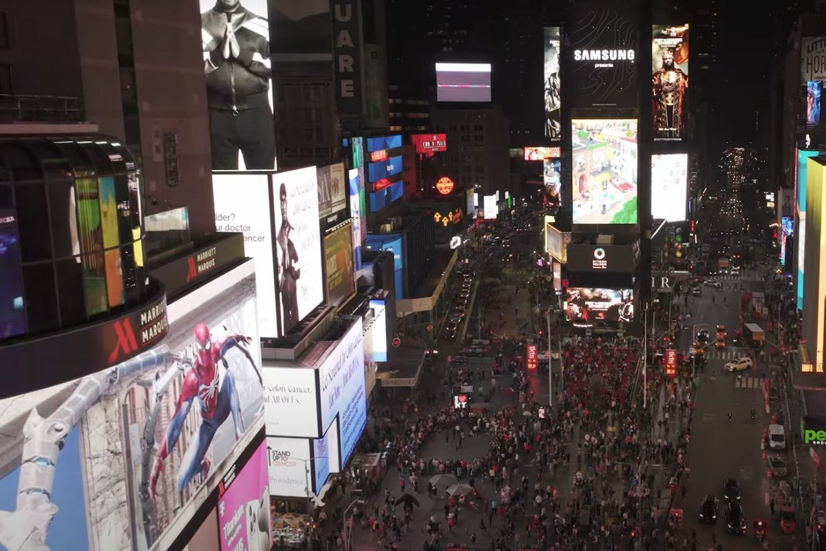 Poluição luminosa pode aumentar risco de Alzheimer, principalmente quem tem menos de 65 anos, diz estudo