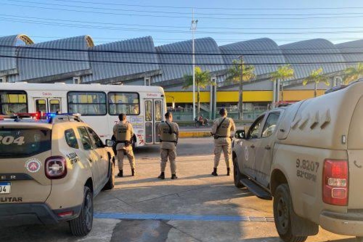 Homens são presos em estações de metrô de Salvador após reconhecimento facial
