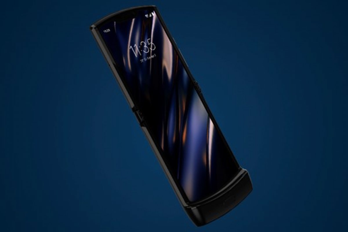 Empresa de eletrônicos deve lançar smartphone dobrável em fevereiro