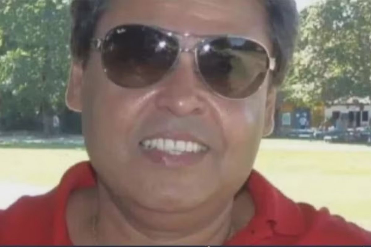 Carro cai em lagoa e deixa um morto e três feridos no extremo sul da Bahia