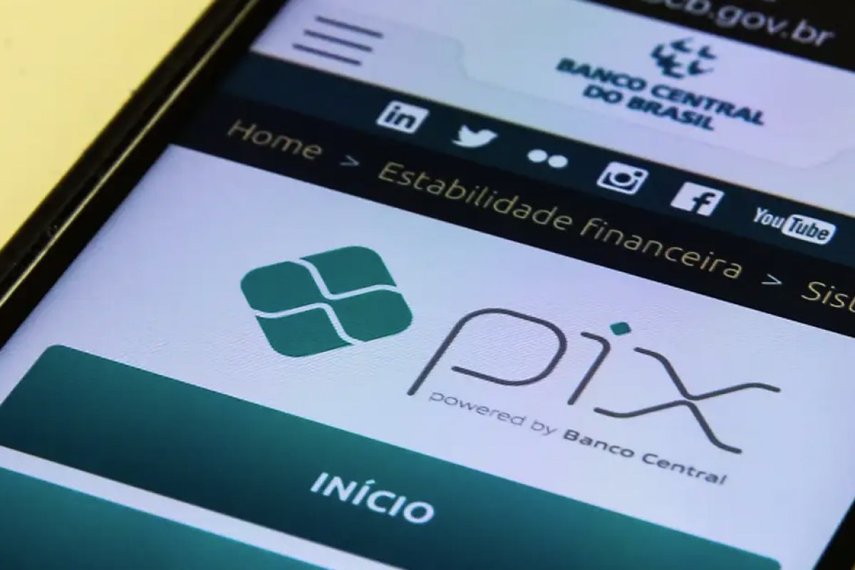 Mais de R$ 1 bilhão já foram devolvidos a clientes por fraudes no Pix, aponta BC