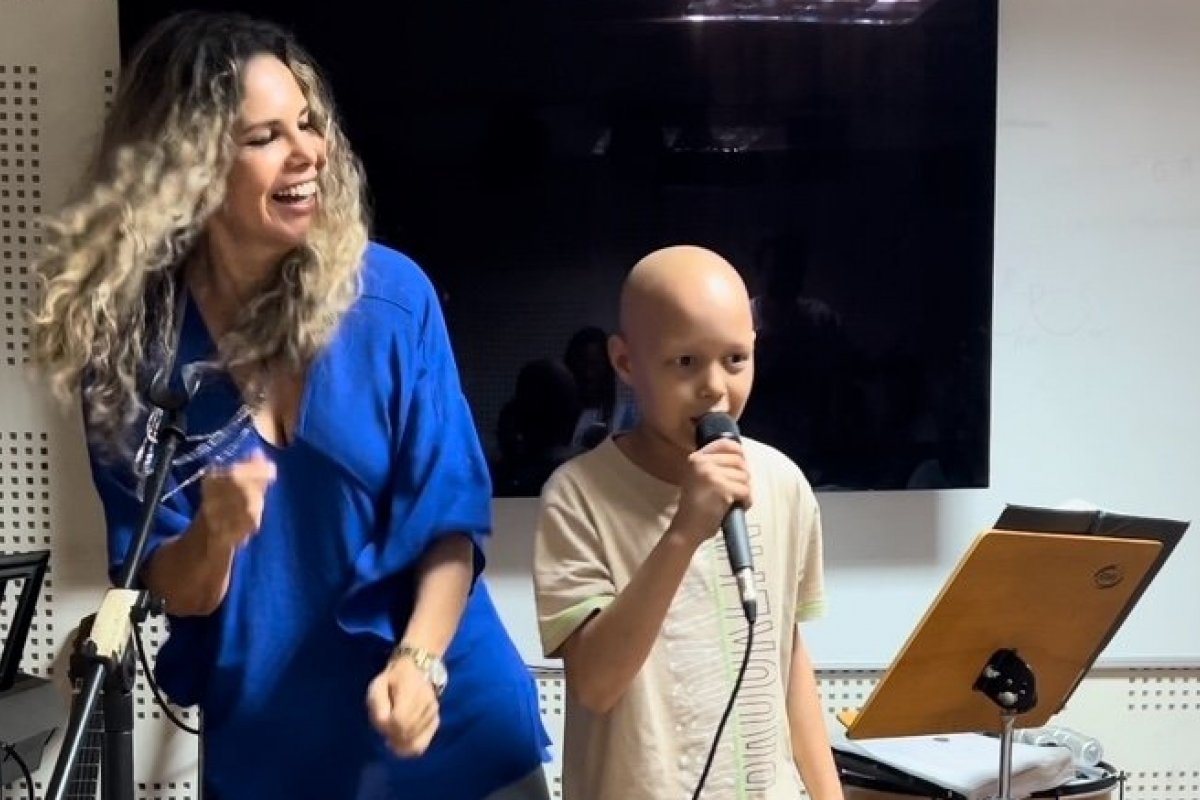 Márcia Freire realiza atividade musical com as crianças do GACC-BA!