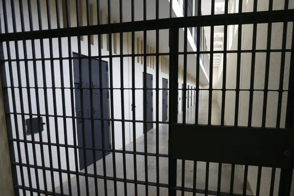 Mãe é condenada a 14 anos de prisão por homicídio da filha de um ano