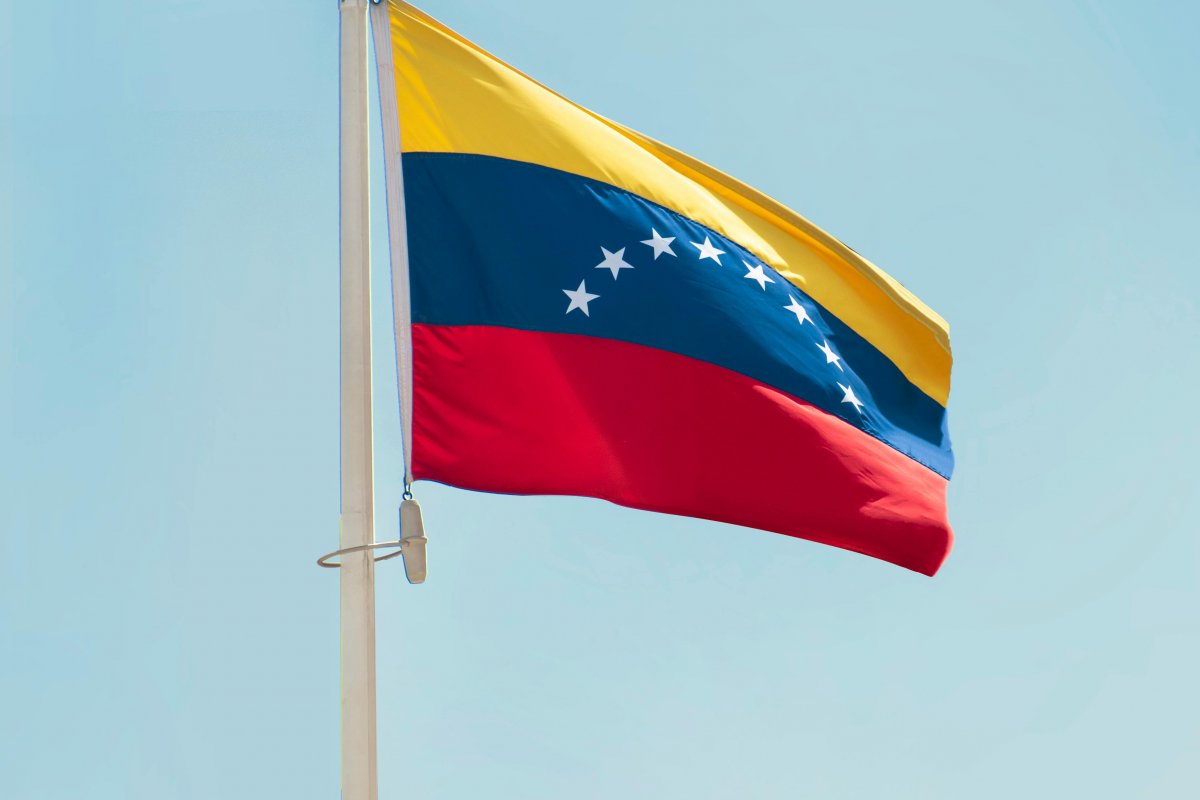 Venezuela convoca embaixadora na Espanha, e crise entre os países se agrava