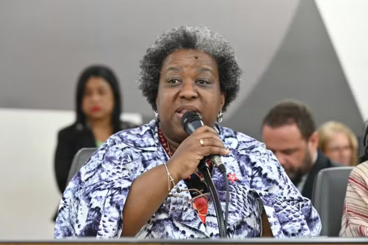 Nova ministra reabre investigação de assédio moral arquivada na gestão Silvio Almeida