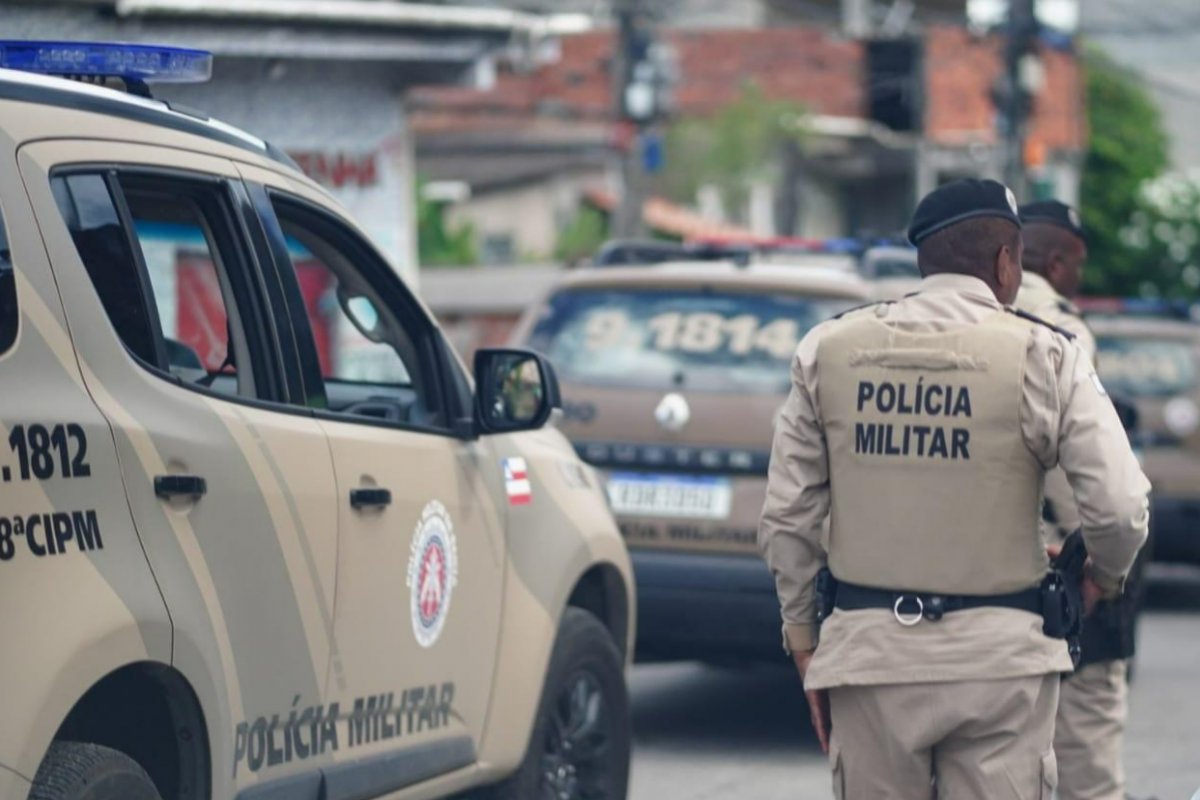 Homens invadem casa e fazem refém em Tancredo Neves neste domingo (15)
