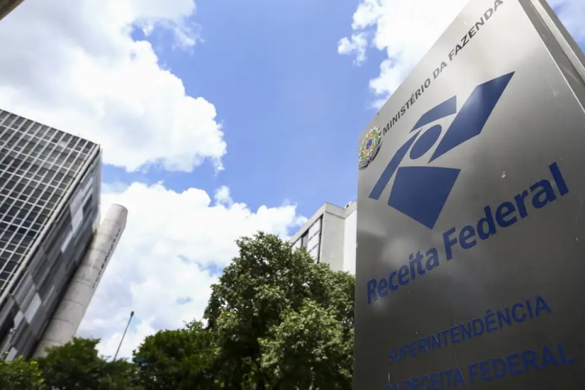 Mais de 10 milhões de CPFs e CNPJs têm pendências na Receita Federal; veja o que fazer