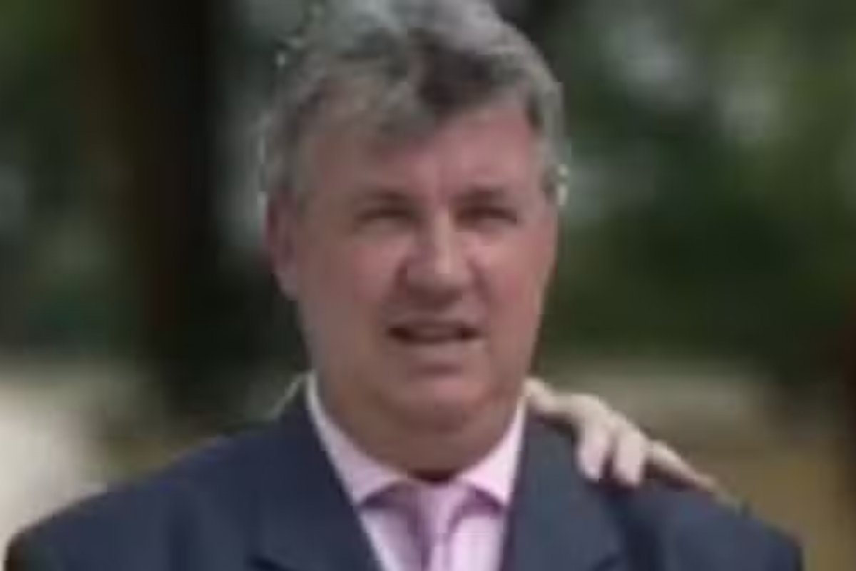 'Sou um estuprador', diz francês julgado por dopar esposa para ser abusada