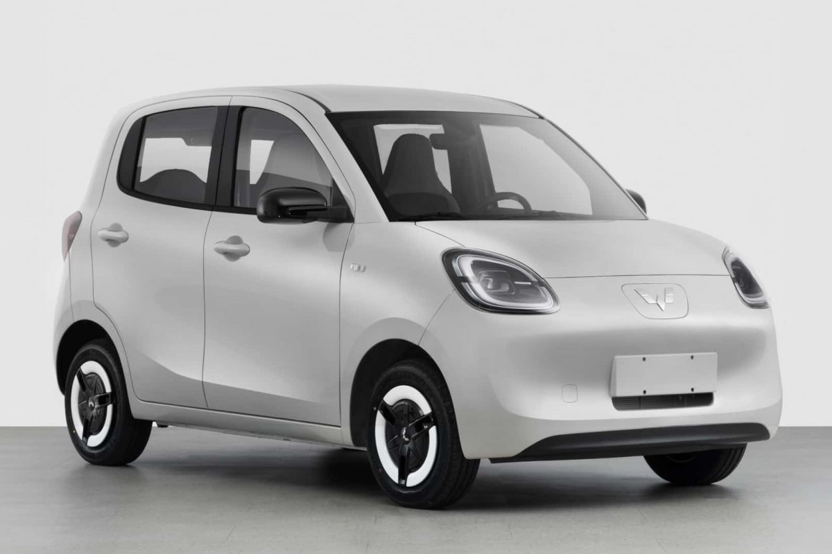 Mini carro elétrico chinês estreia nova geração que custará menos
