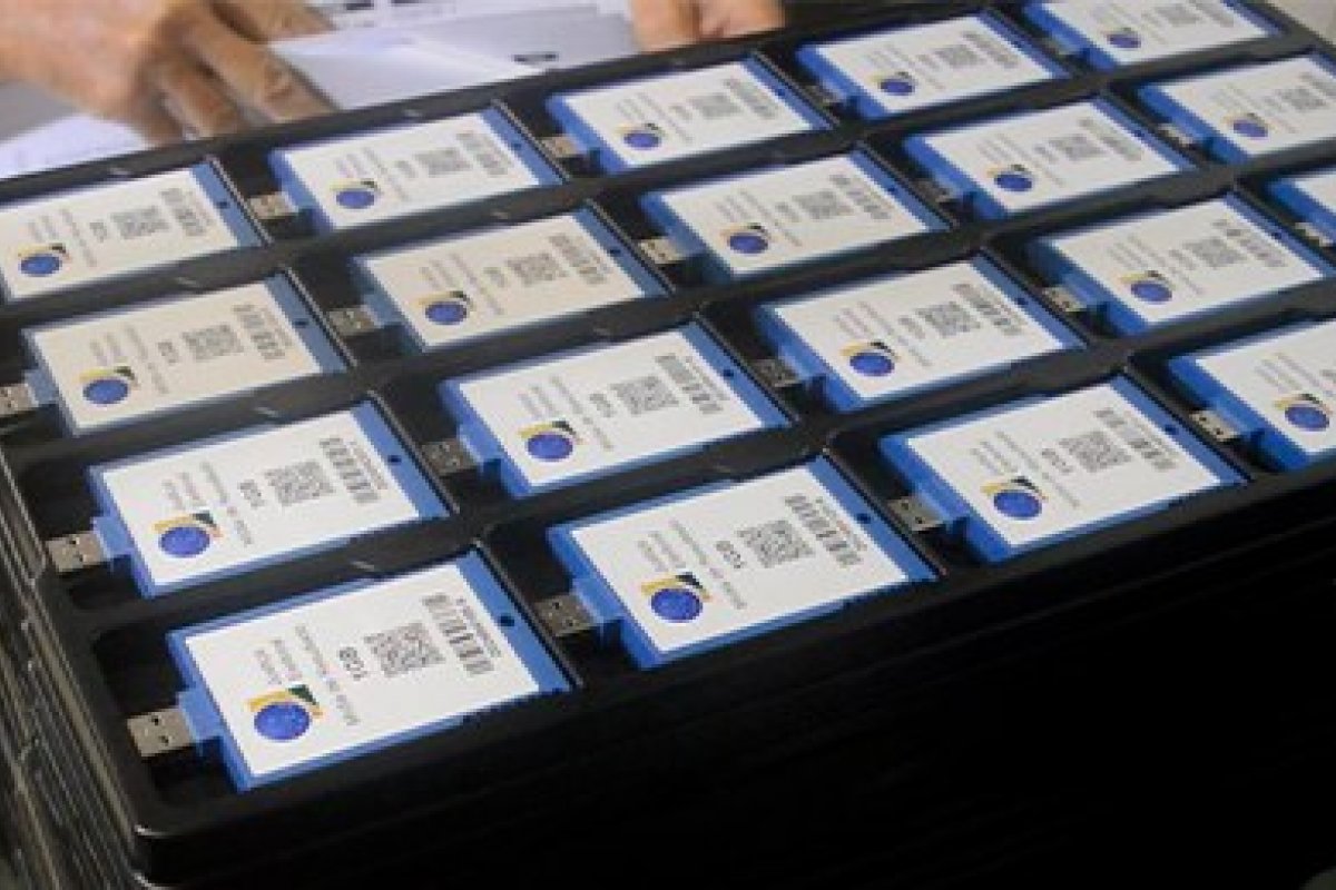 Eleições 2024: TRE inicia processo de geração de mídias em urnas eletrônicas na Bahia