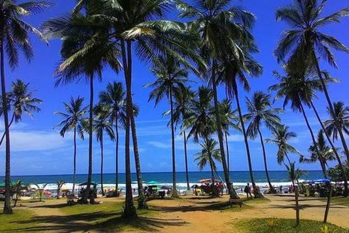 Justiça mantém suspensão das obras de bar na Praia do Resende em Itacaré