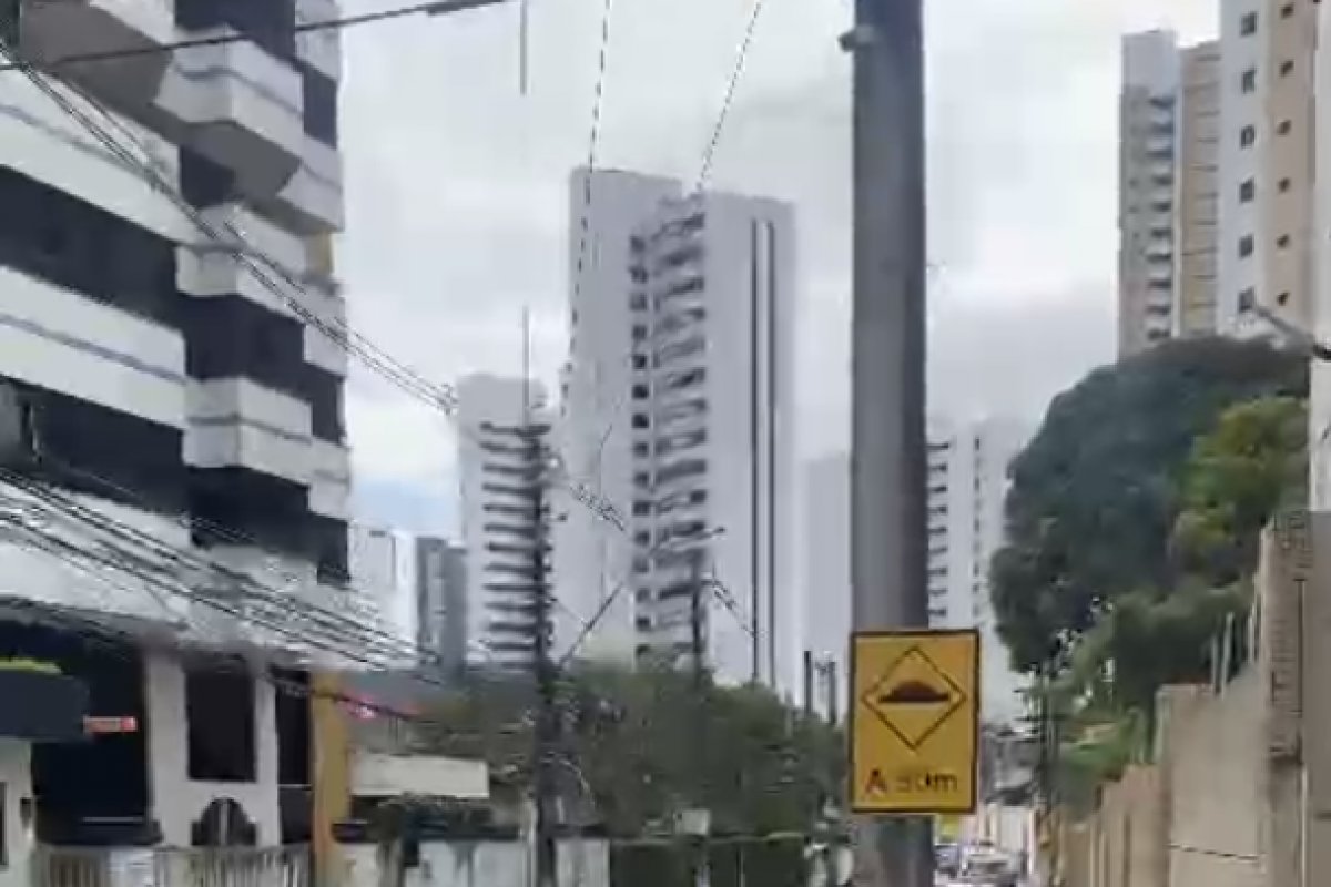 Vídeo: morador denuncia caos total no trânsito do Horto Florestal