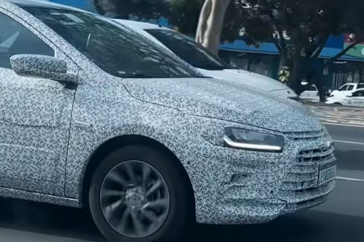 Onix vai mudar no Brasil: nova versão é flagrada em Teresina/PI