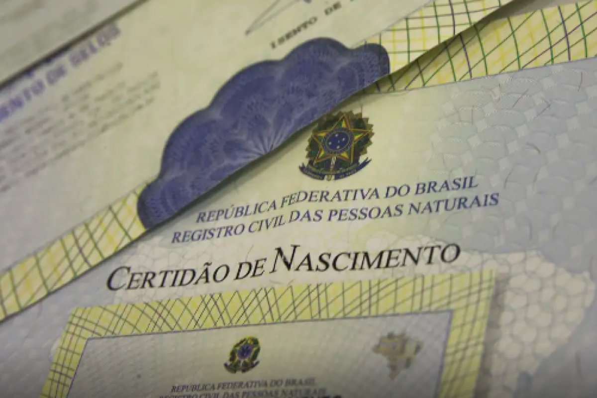 Novos modelos únicos de certidão de nascimento serão atualizados em 2025
