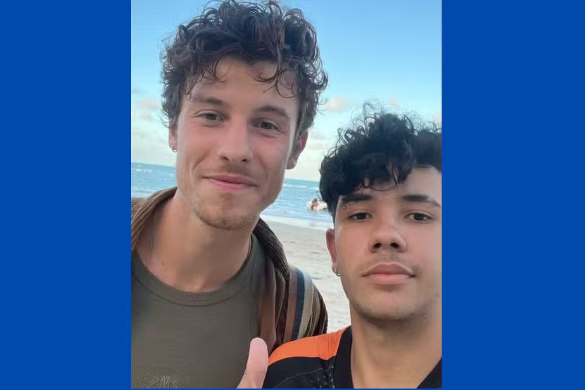 Shawn Mendes visita praia de Trancoso na Bahia após show no Rock in Rio