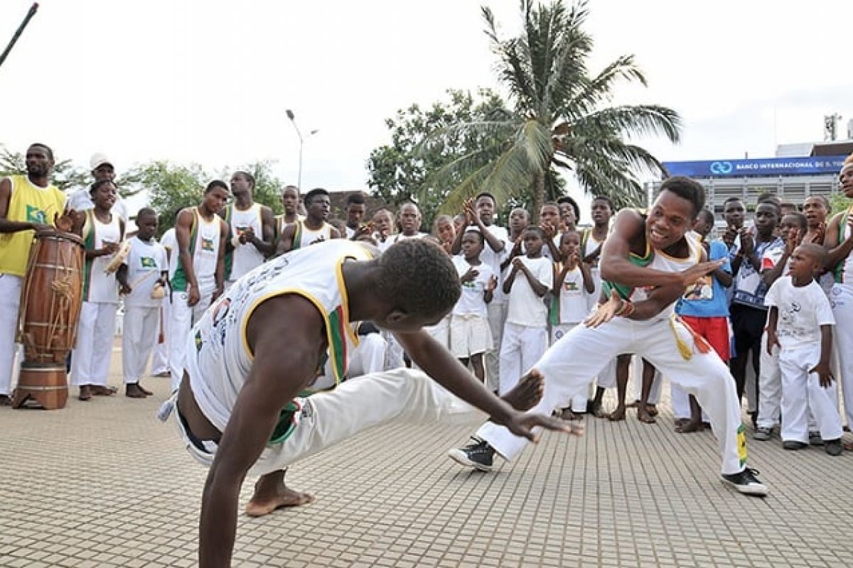 Curso gratuito para capoeiristas que desejam ensinar em escolas abre vagas em nove cidades da Bahia