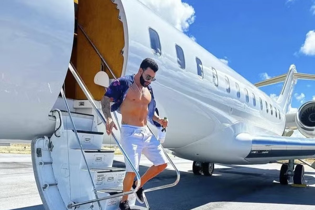 Gusttavo Lima: polícia indicia cantor e investiga R$ 8 milhões em notas fiscais fracionadas, dinheiro vivo em cofre e venda de aviões