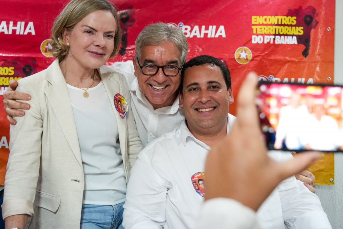 Gleisi Hoffmann vem à Bahia participar de campanha de aliados, mas não tem agenda com Geraldo